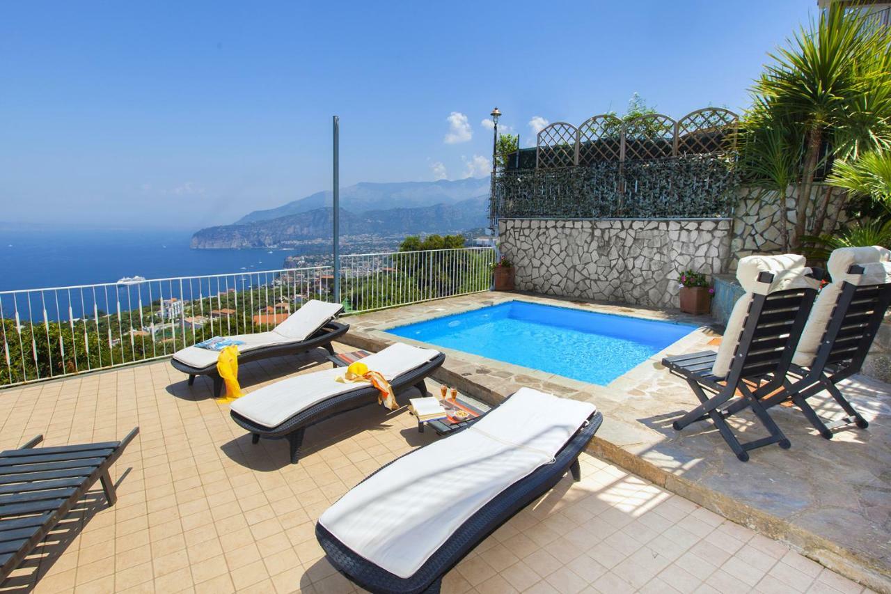 Amore Rentals - Casa Augusta A Sorrent Exterior foto