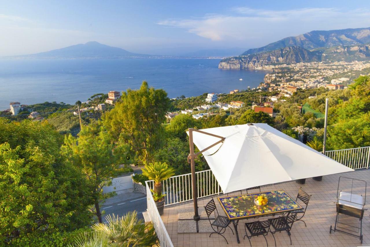 Amore Rentals - Casa Augusta A Sorrent Exterior foto
